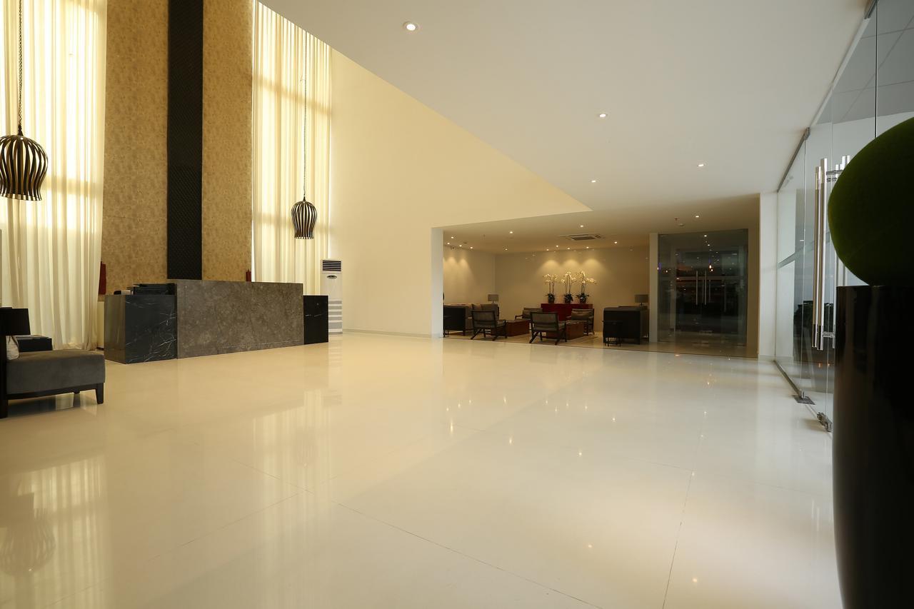 Deccan Serai, Hitec City, 3* Hyderabad