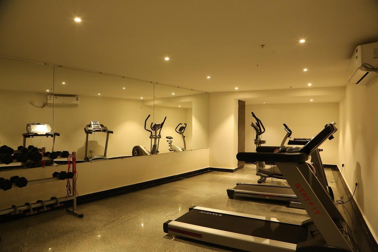 Deccan Serai, Hitec City,