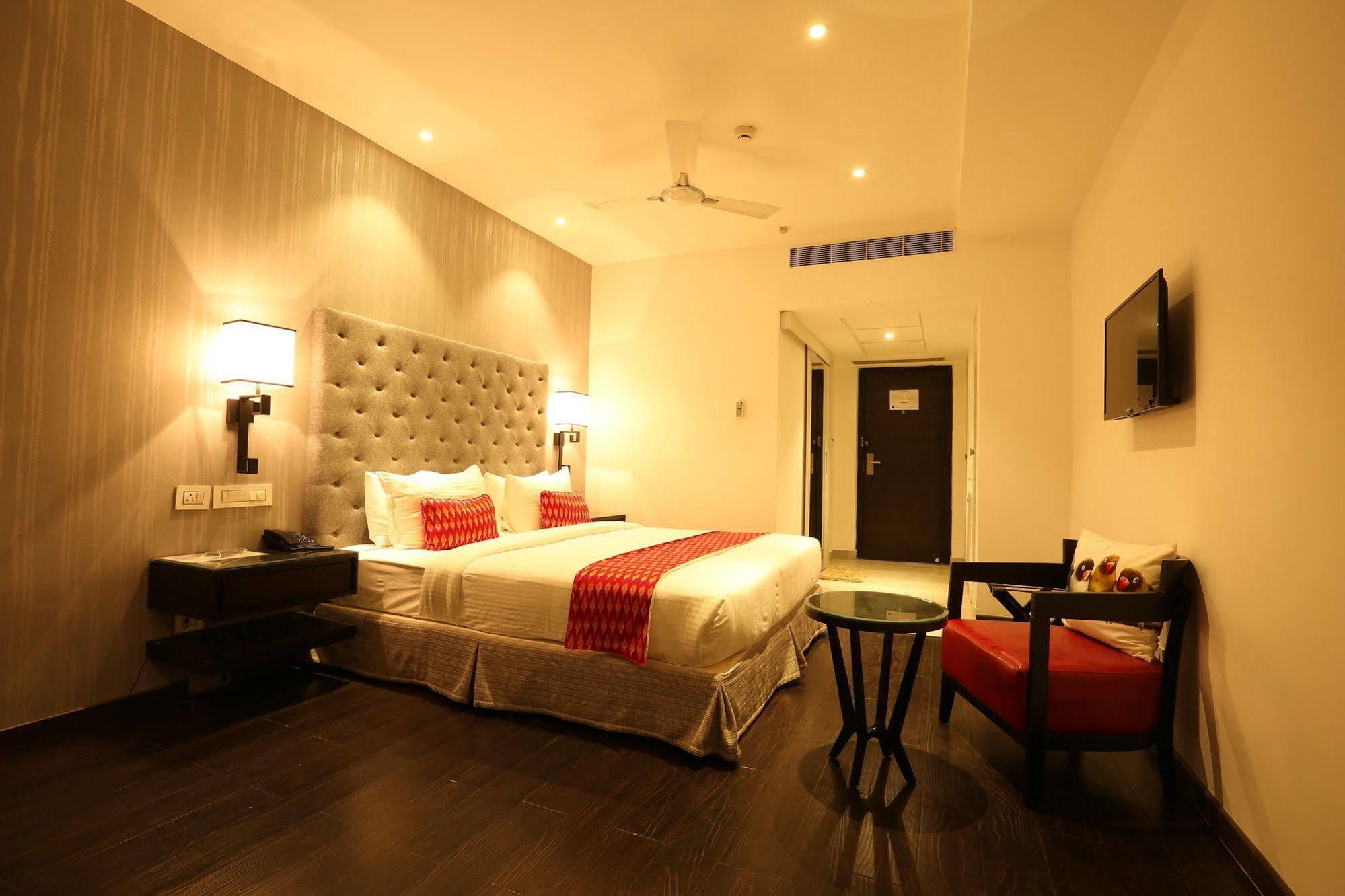 Deccan Serai, Hitec City, Hyderabad