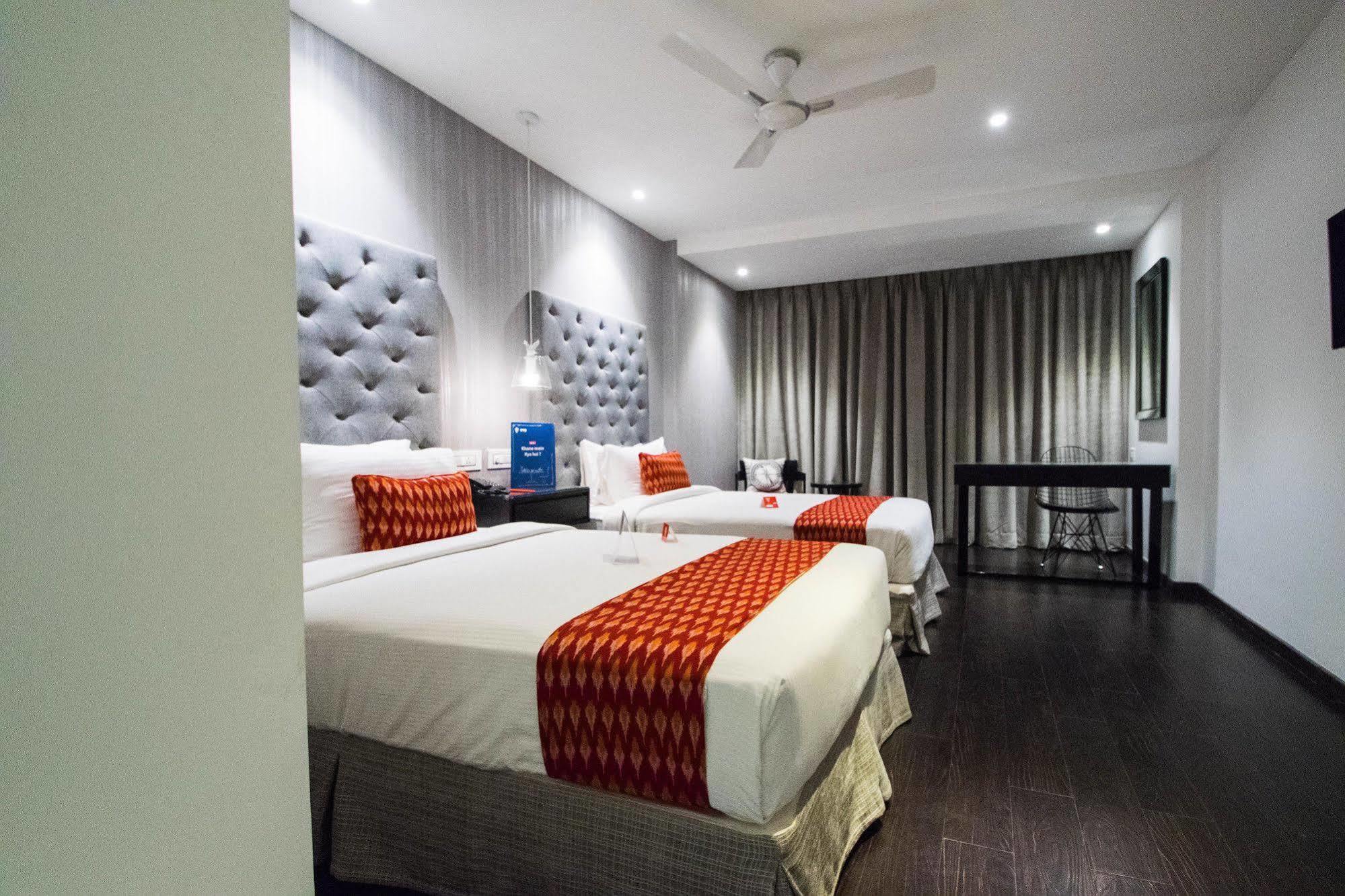 Hotel Deccan Serai, Hitec City, 3*